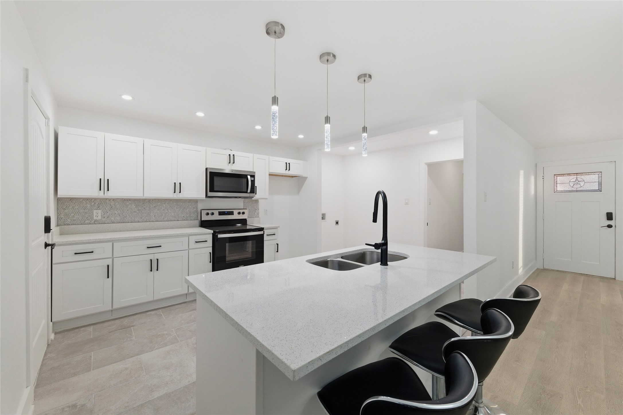 3071 Sunnyvale Street Dallas TX 75216