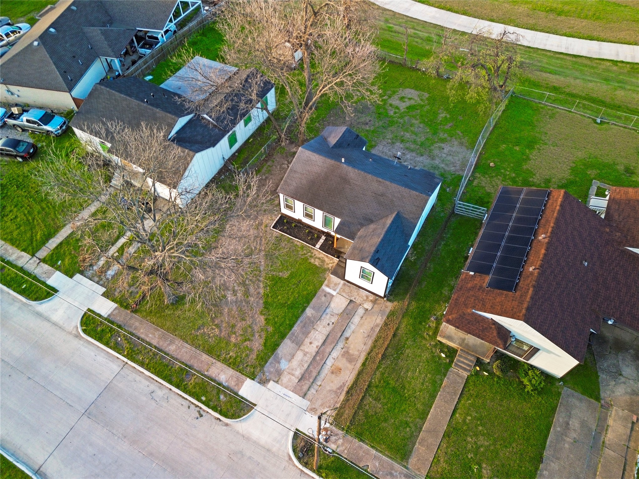 3071 Sunnyvale Street Dallas TX 75216