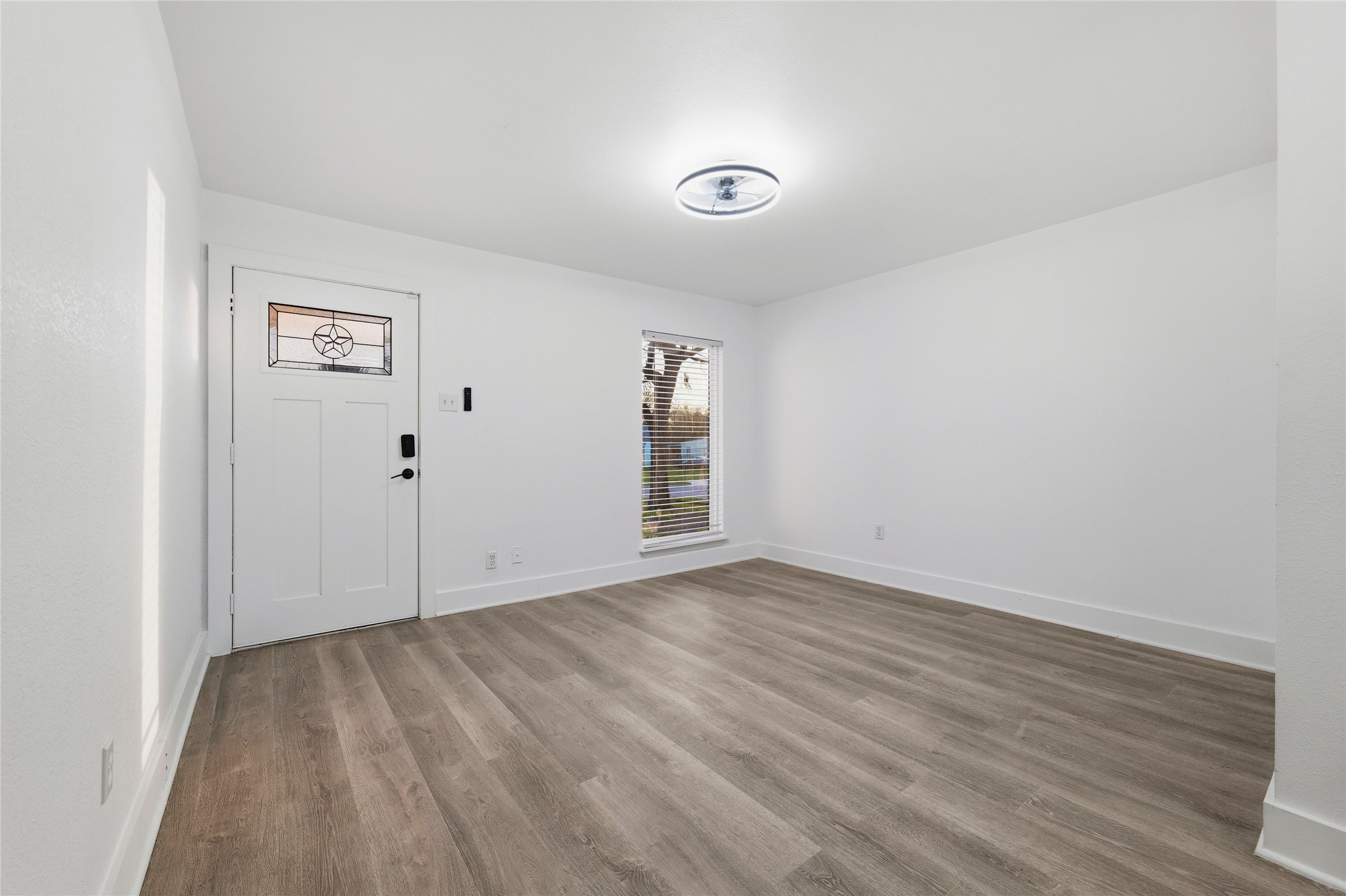 3071 Sunnyvale Street Dallas TX 75216
