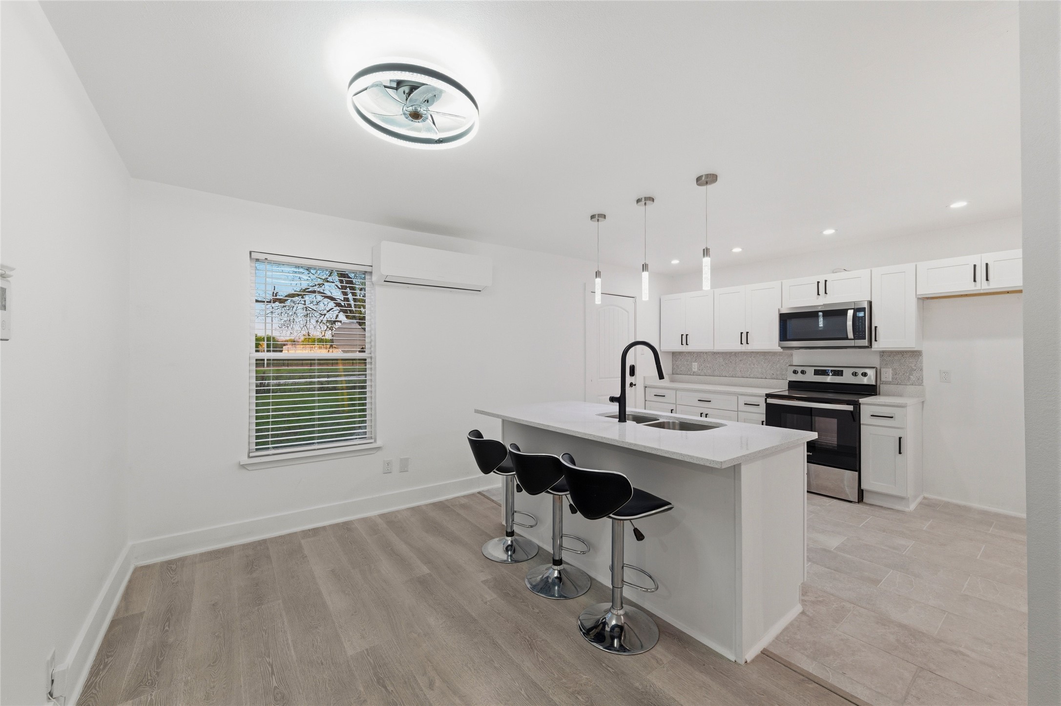3071 Sunnyvale Street Dallas TX 75216