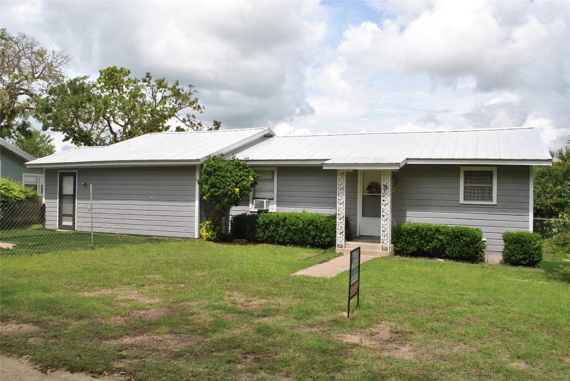 132 Elm Street Dublin TX 76446