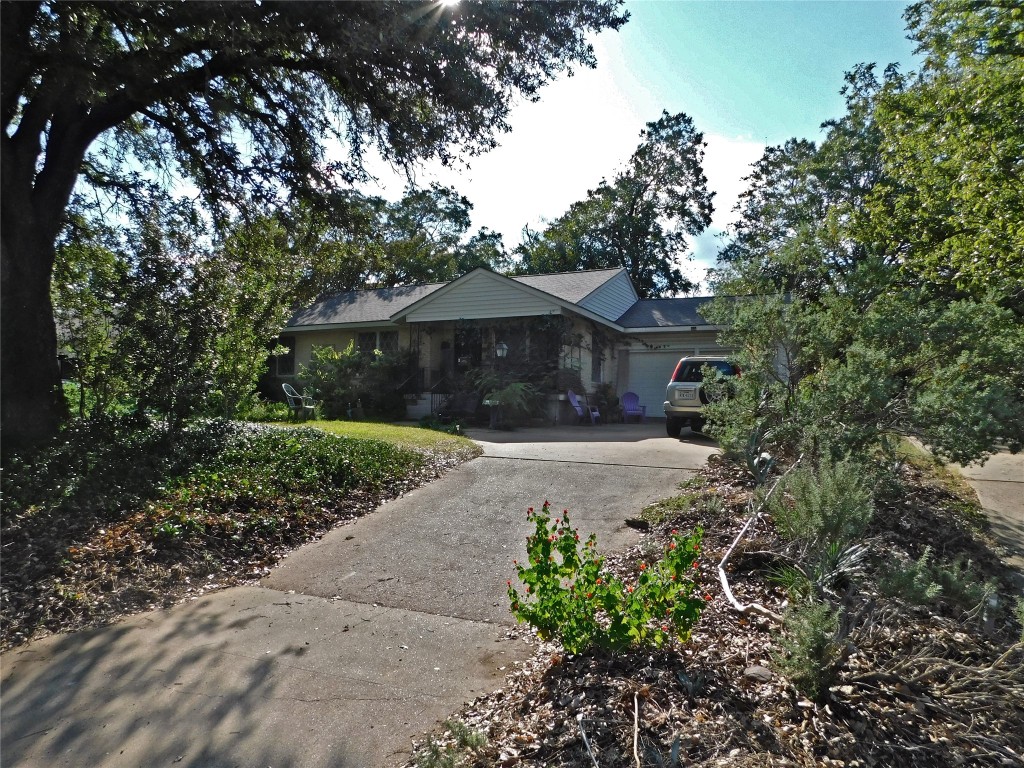 1740 Lake Shore Drive Fort Worth TX 76103