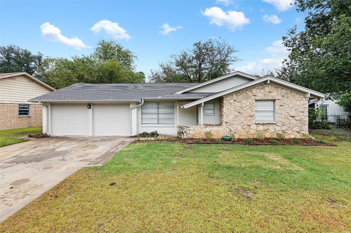 1309 Bryn Mawr Place Denton TX 76201