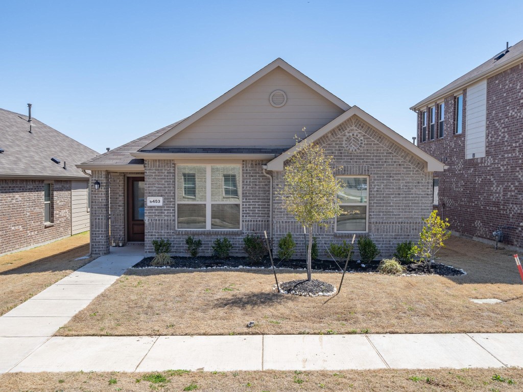 8453 Blue Violet Trail Fort Worth TX 76123
