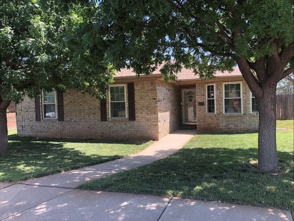 6703 Emerald Court Amarillo TX 79124
