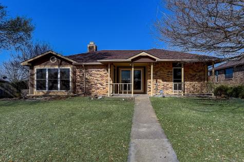 2006 Rochelle Lane Carrollton TX 75007