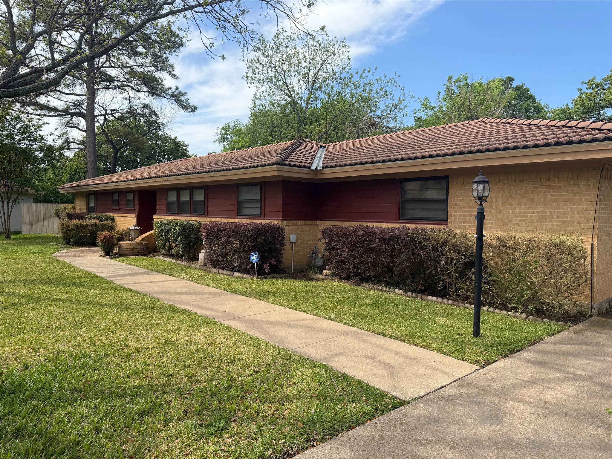 126 Sanders Place Irving TX 75062