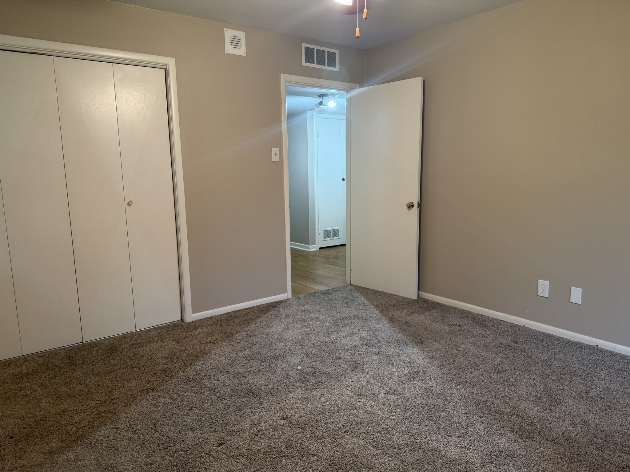 126 Sanders Place Irving TX 75062