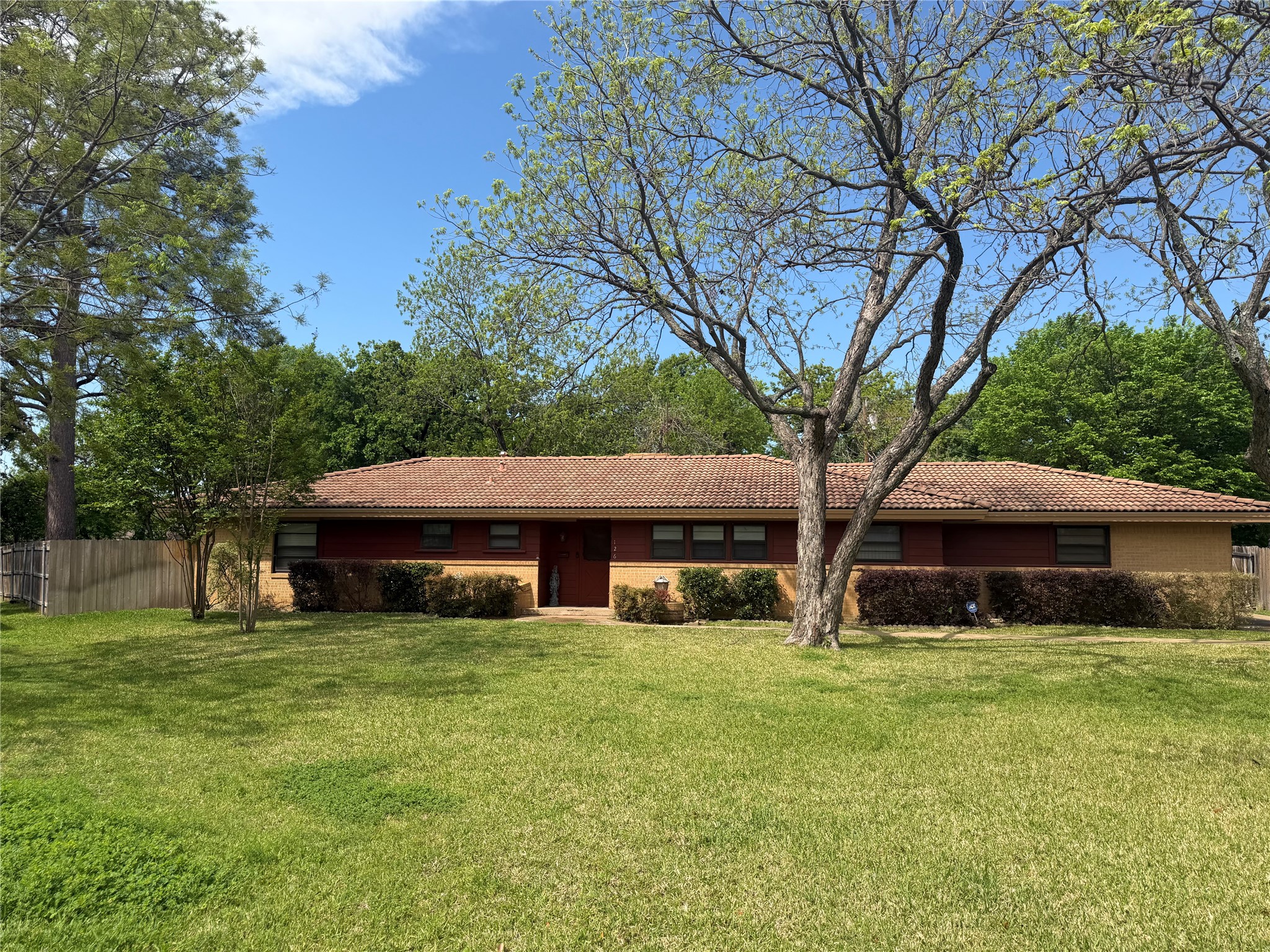 126 Sanders Place Irving TX 75062