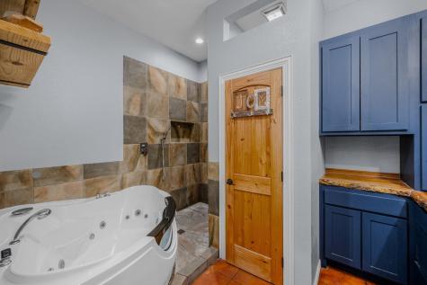 552 Vz County Road 2142 Wills Point TX 75169