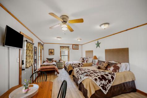 552 Vz County Road 2142 Wills Point TX 75169