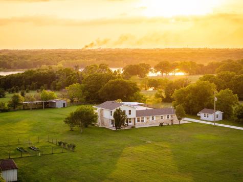 503 Oak Knoll Lane Elm Mott TX 76640