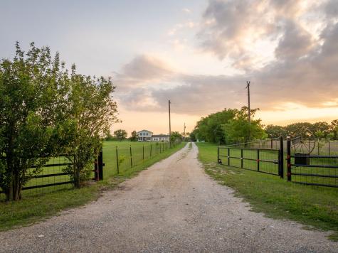 503 Oak Knoll Lane Elm Mott TX 76640