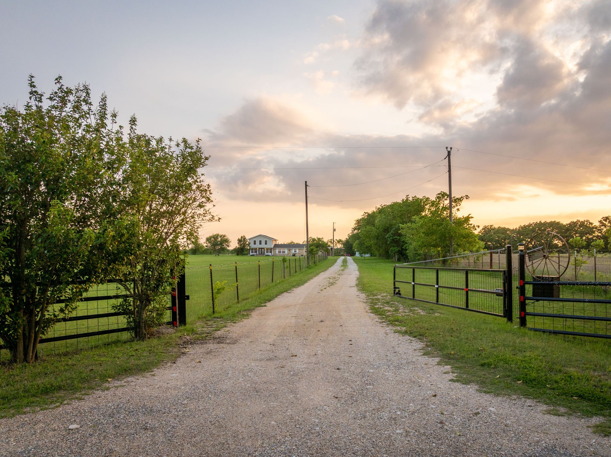 503 Oak Knoll Lane Elm Mott TX 76640