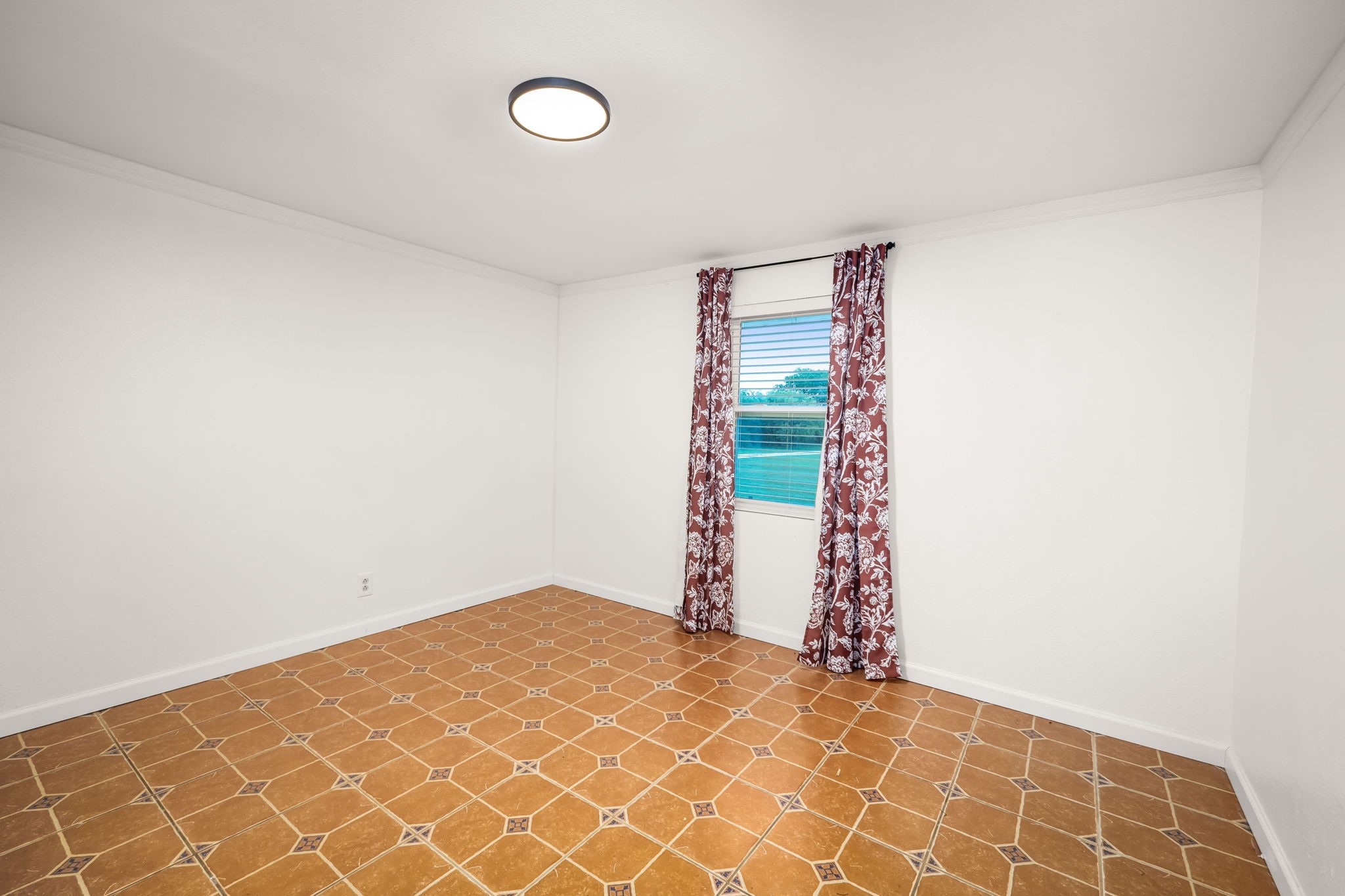 503 Oak Knoll Lane Elm Mott TX 76640