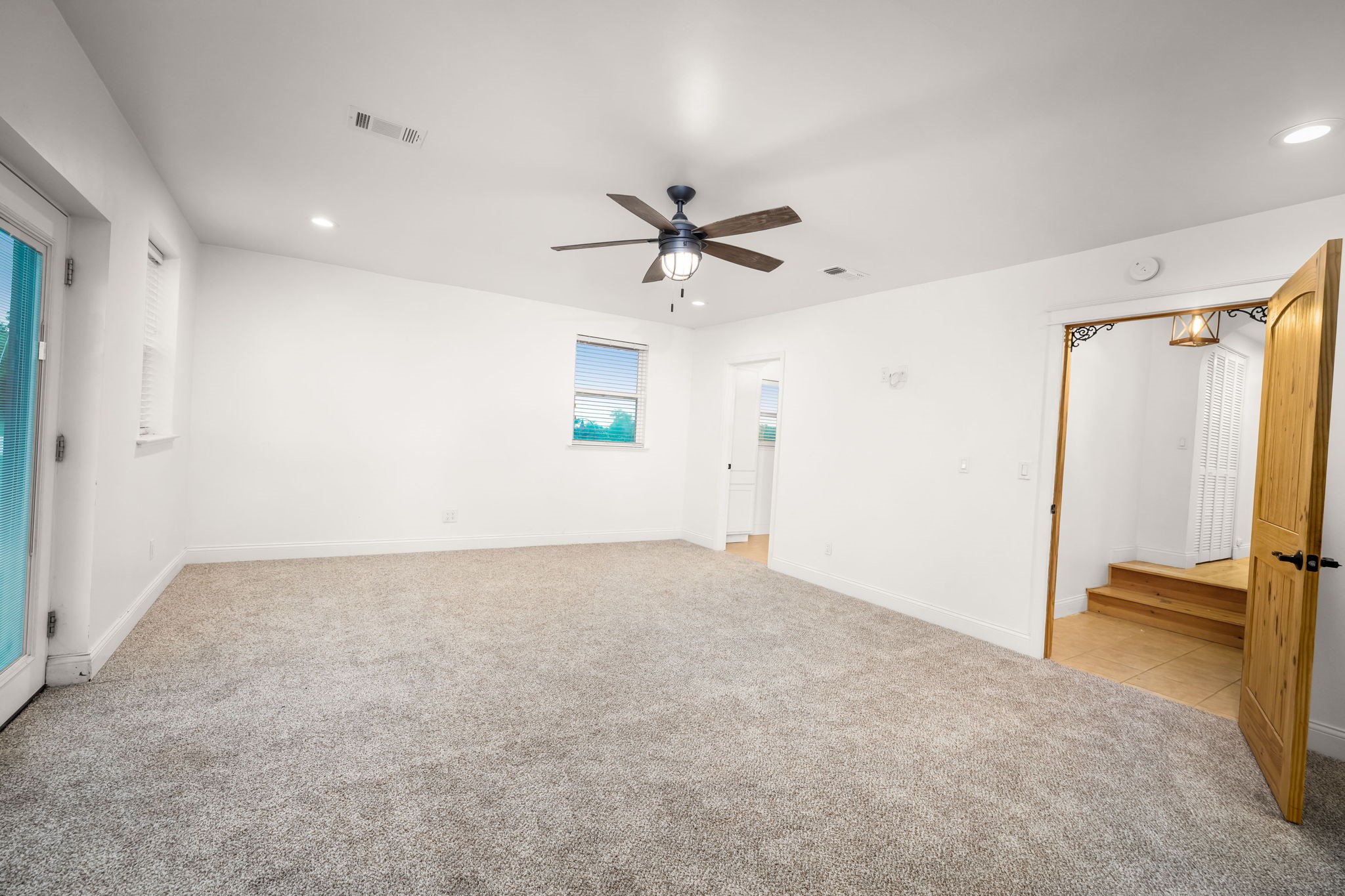 503 Oak Knoll Lane Elm Mott TX 76640