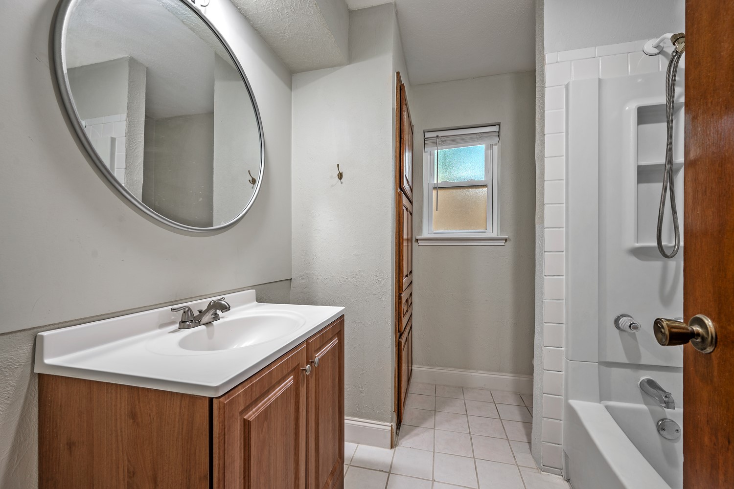 3407 Dovecreek Drive Arlington TX 76016
