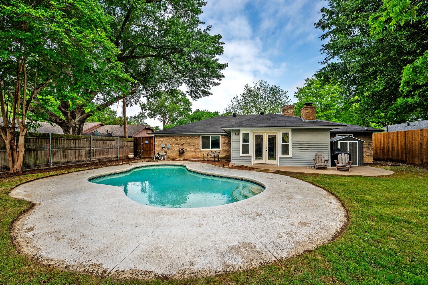 3407 Dovecreek Drive Arlington TX 76016