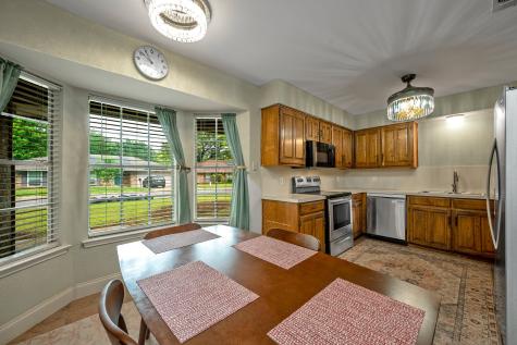 3407 Dovecreek Drive Arlington TX 76016
