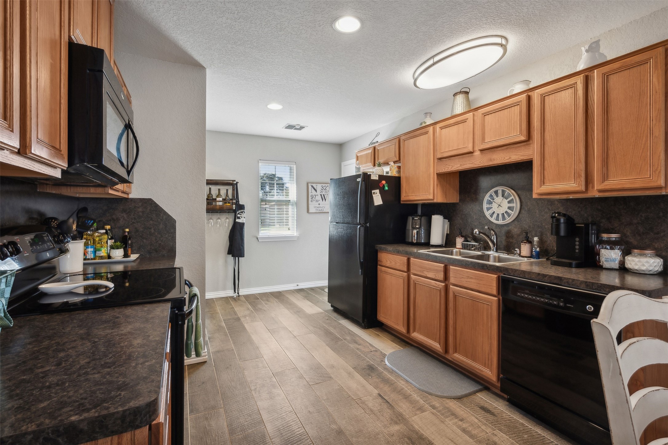 416 Granada Calle Court Granbury TX 76049