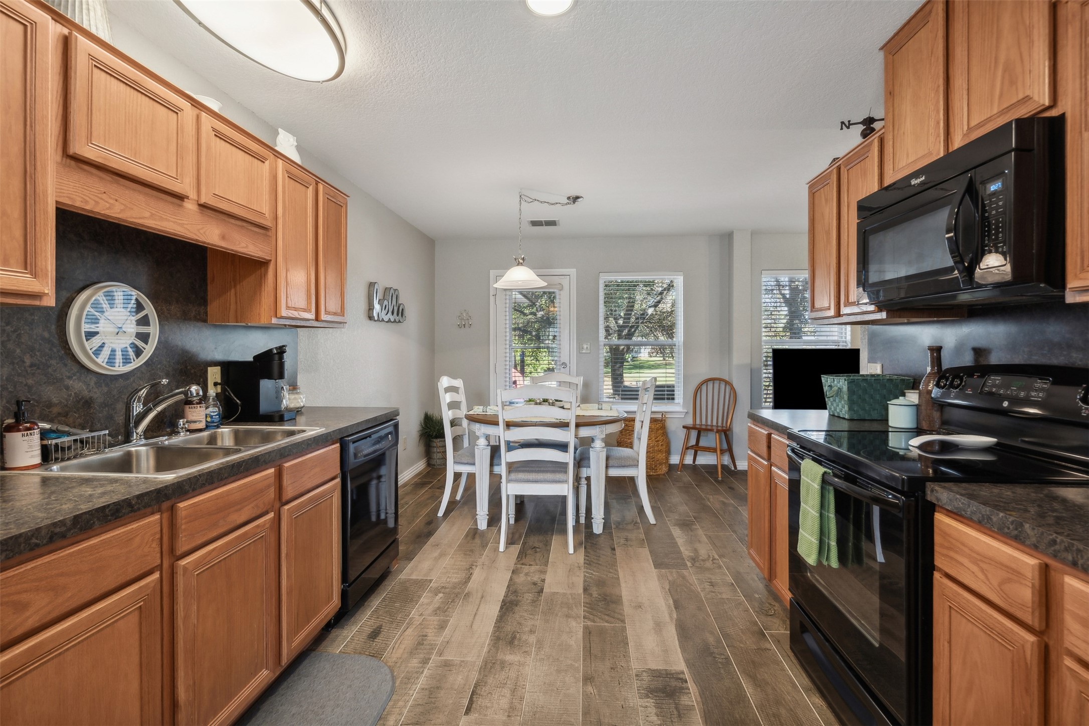 416 Granada Calle Court Granbury TX 76049