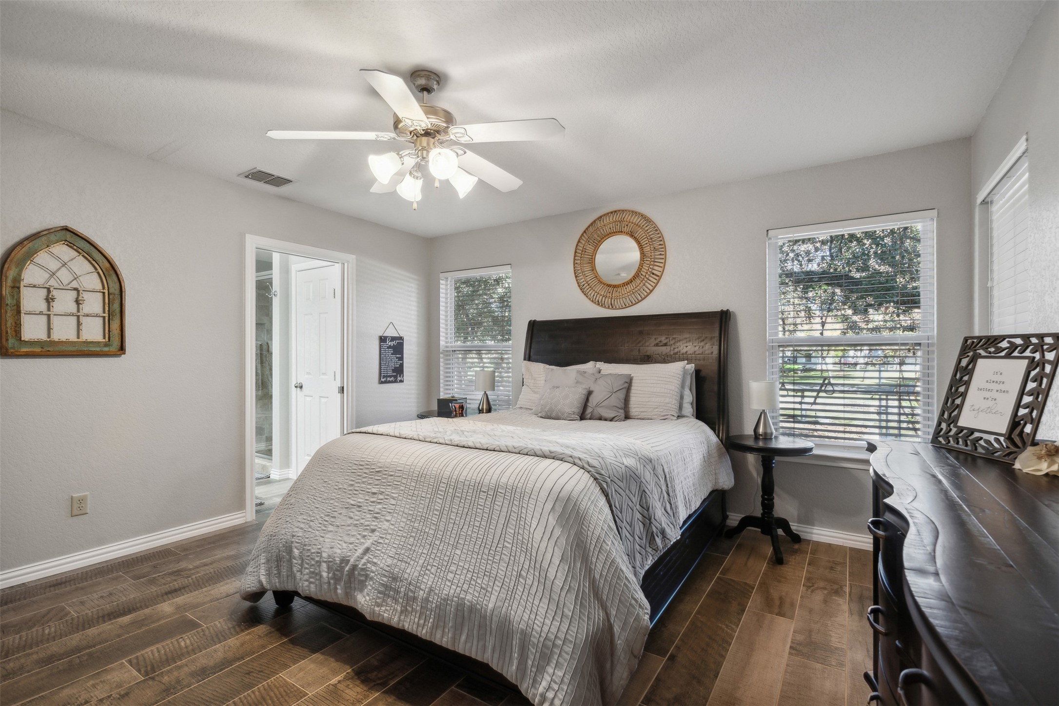 416 Granada Calle Court Granbury TX 76049
