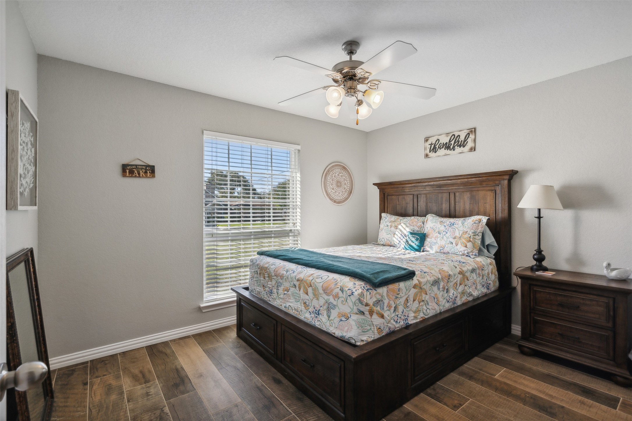 416 Granada Calle Court Granbury TX 76049