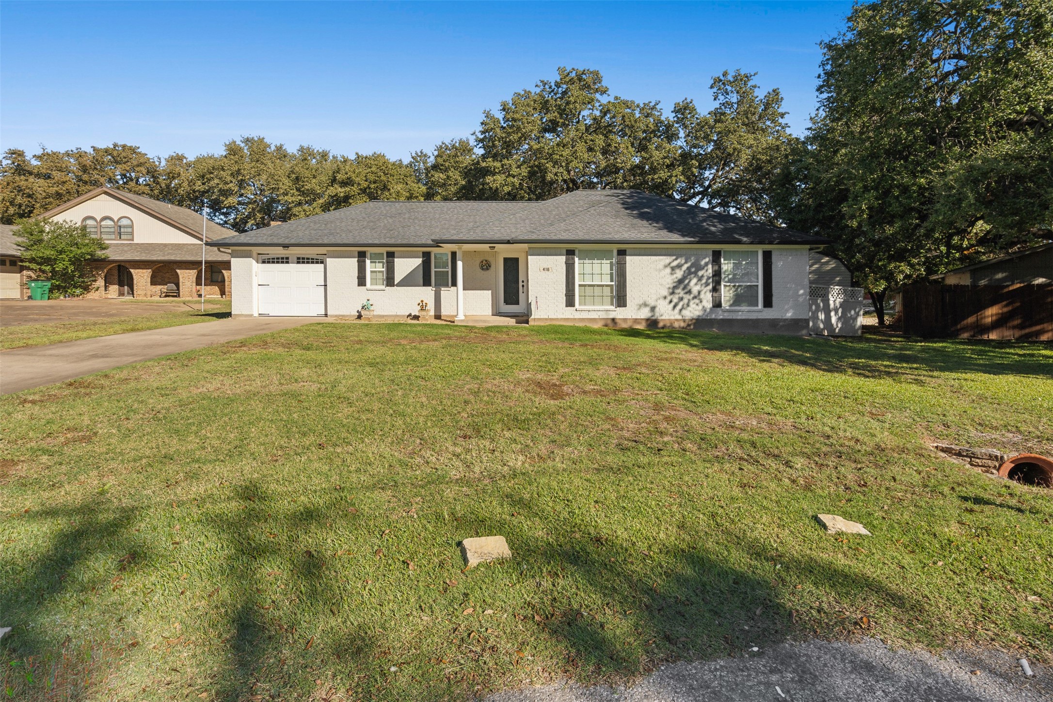 416 Granada Calle Court Granbury TX 76049