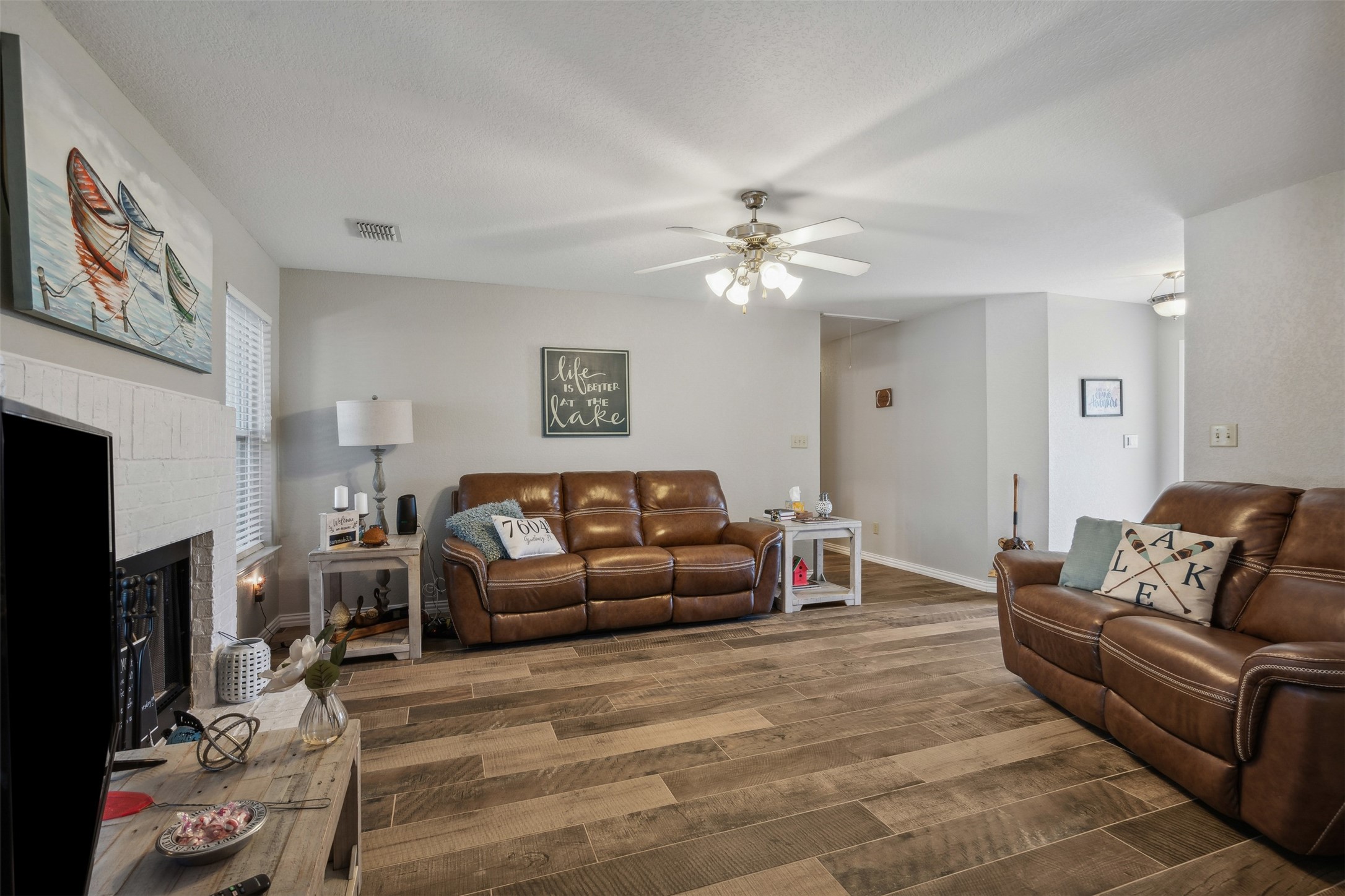 416 Granada Calle Court Granbury TX 76049