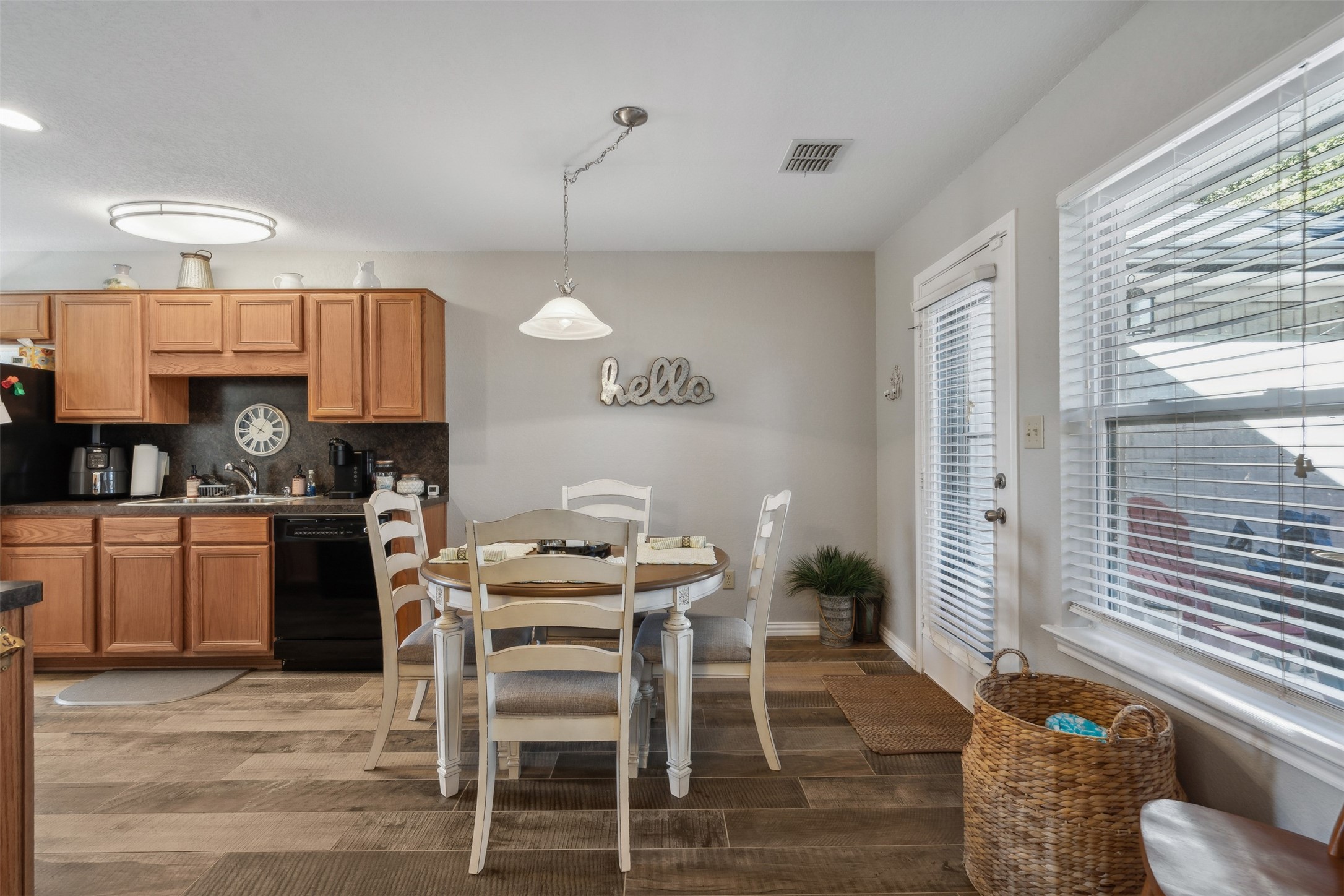 416 Granada Calle Court Granbury TX 76049