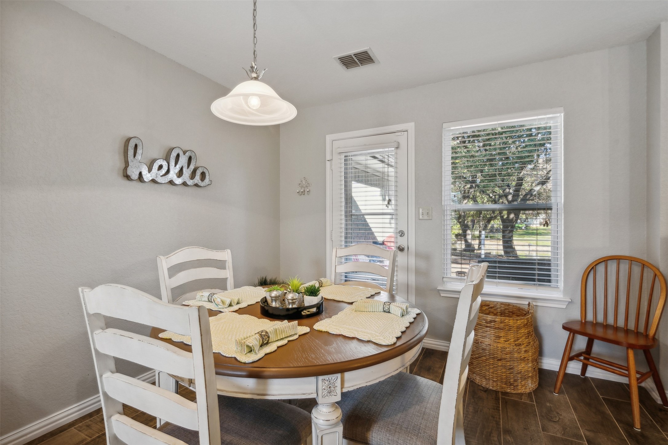 416 Granada Calle Court Granbury TX 76049