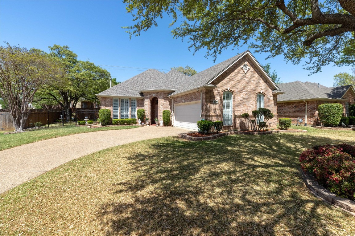 5105 National Court Arlington TX 76017