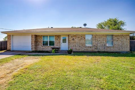 413 Berryhill Drive Springtown TX 76082