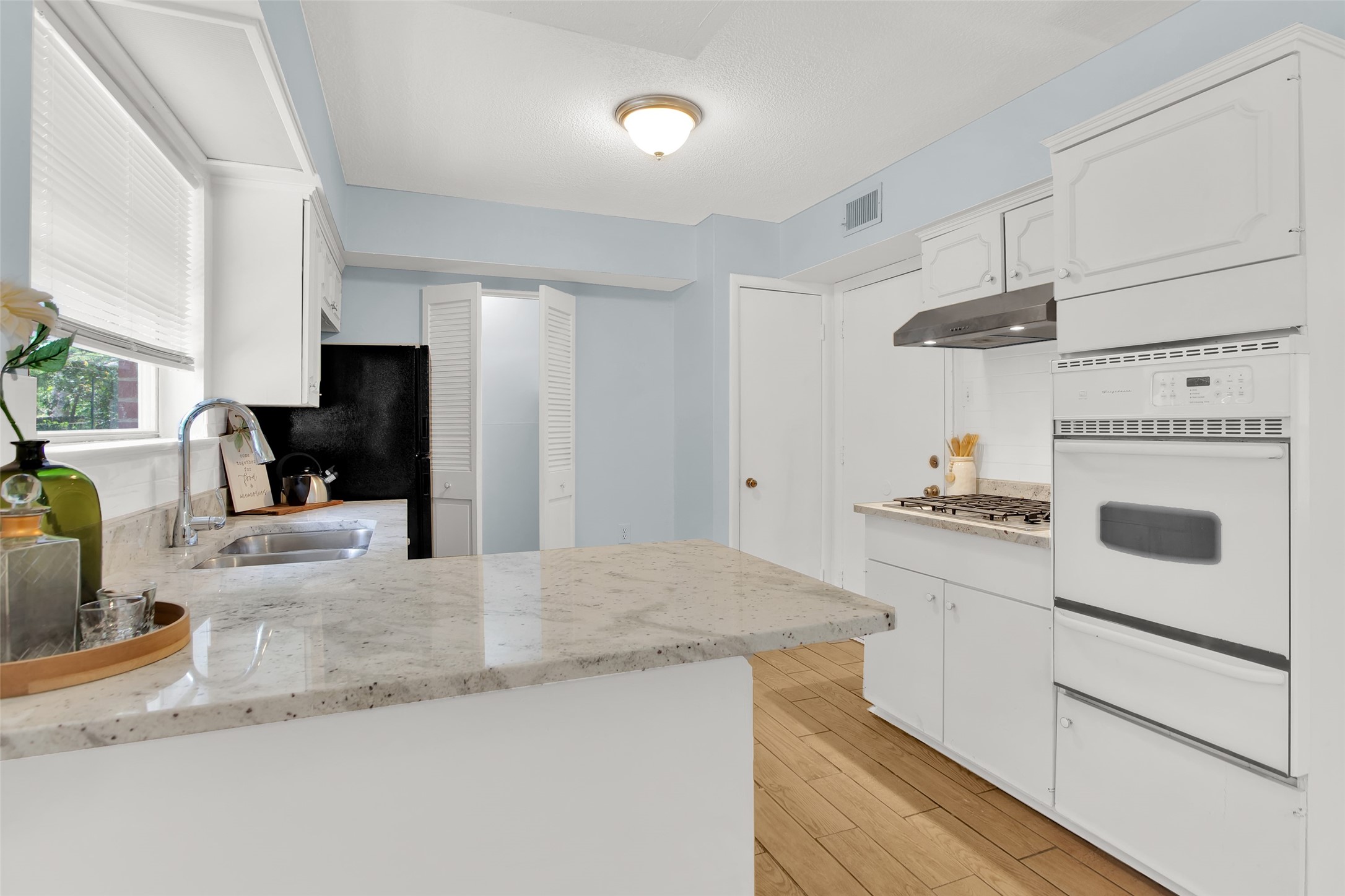 1710 W Hunt Street Sherman TX 75092
