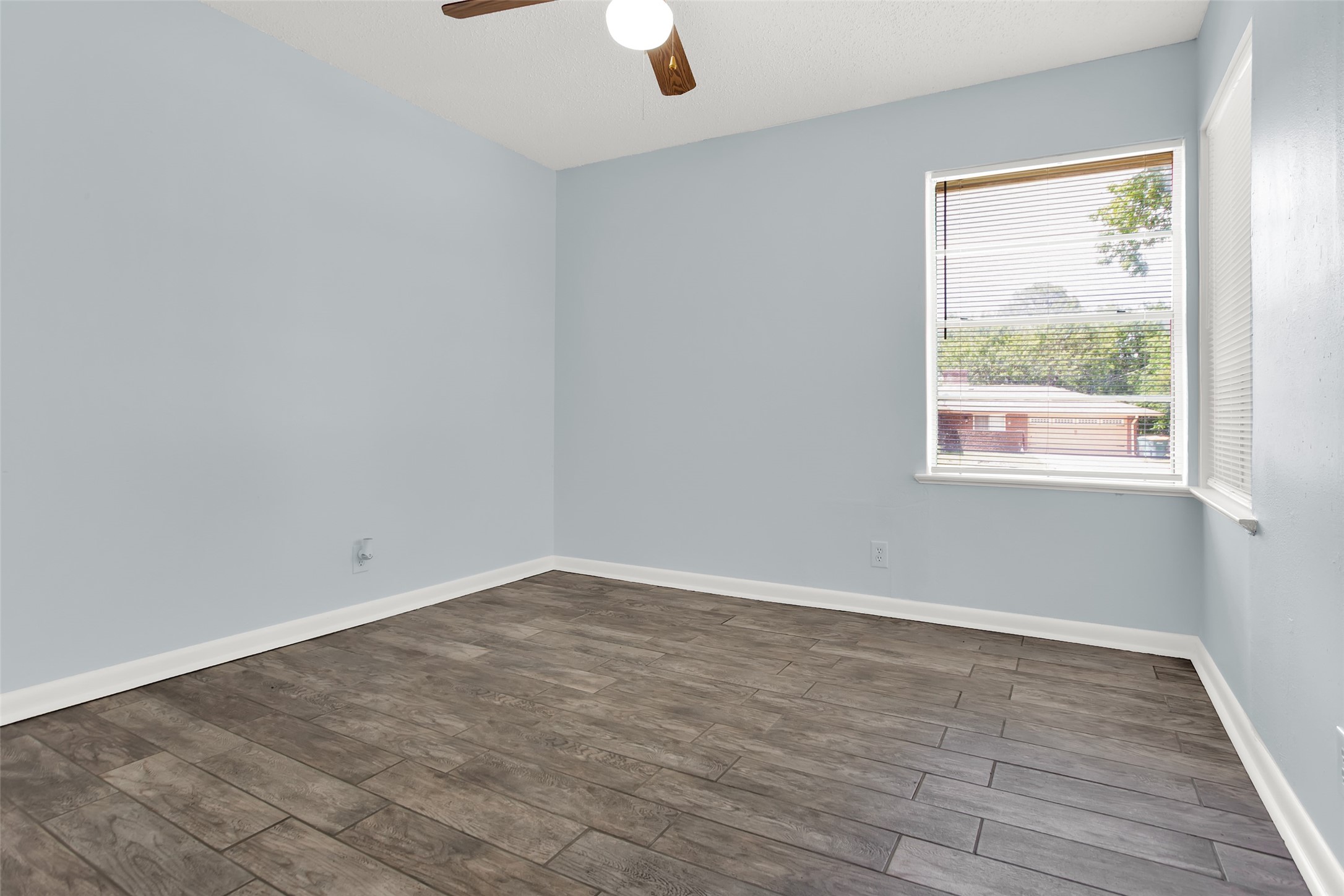 1710 W Hunt Street Sherman TX 75092
