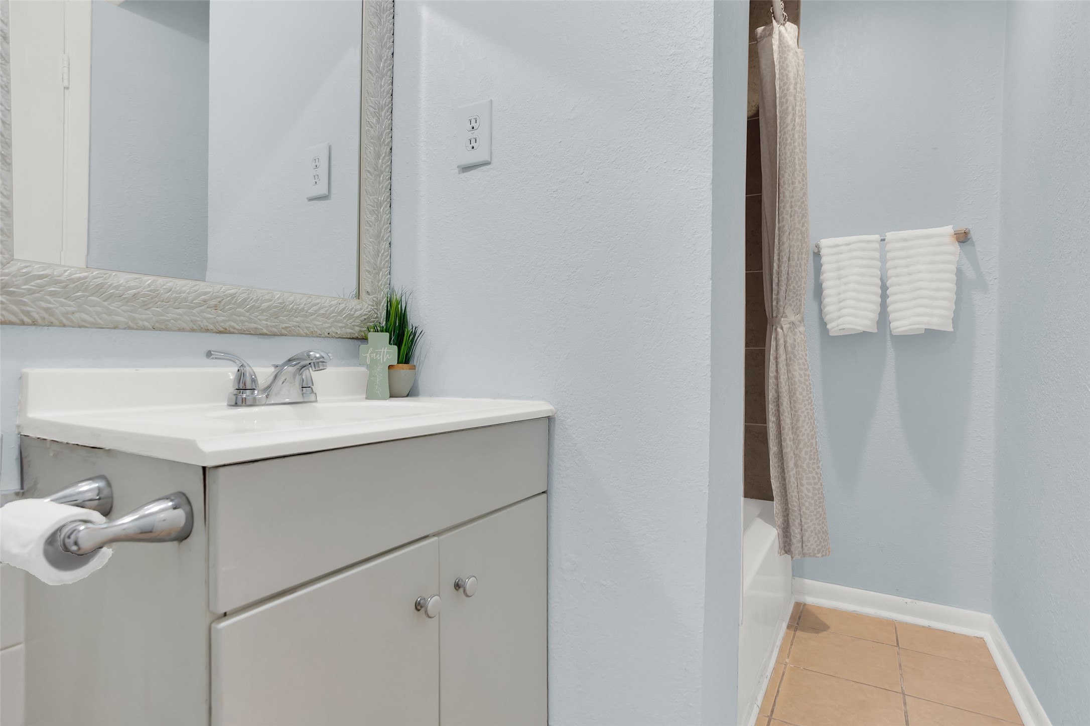 1710 W Hunt Street Sherman TX 75092