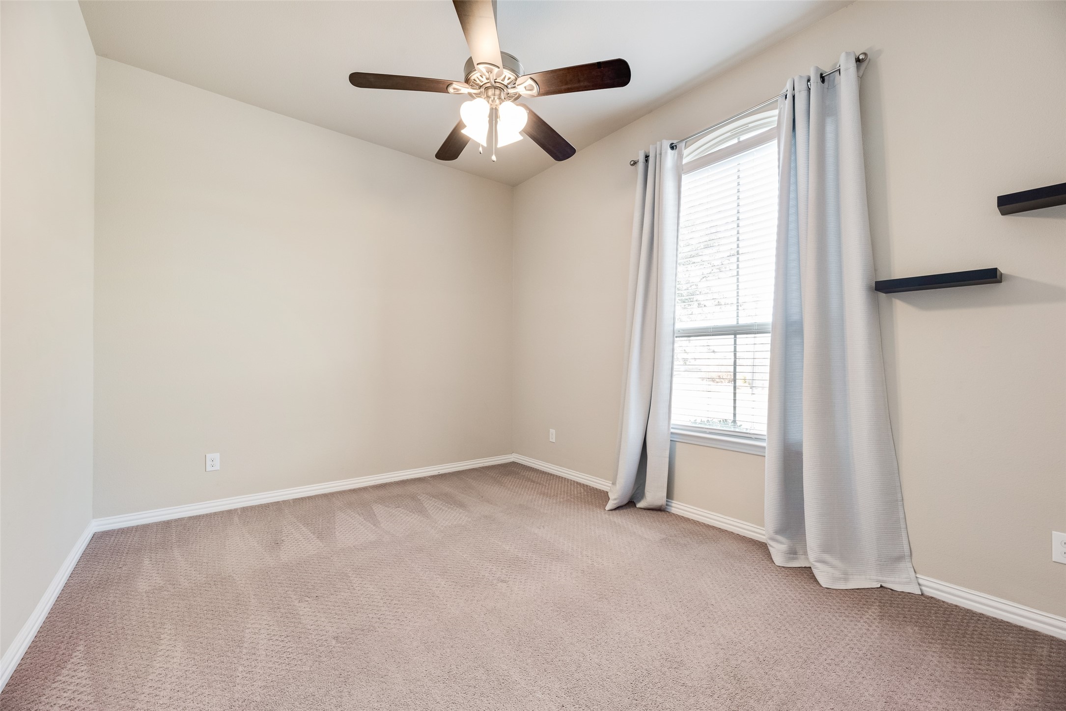 216 Equestrian Road Hickory Creek TX 75065