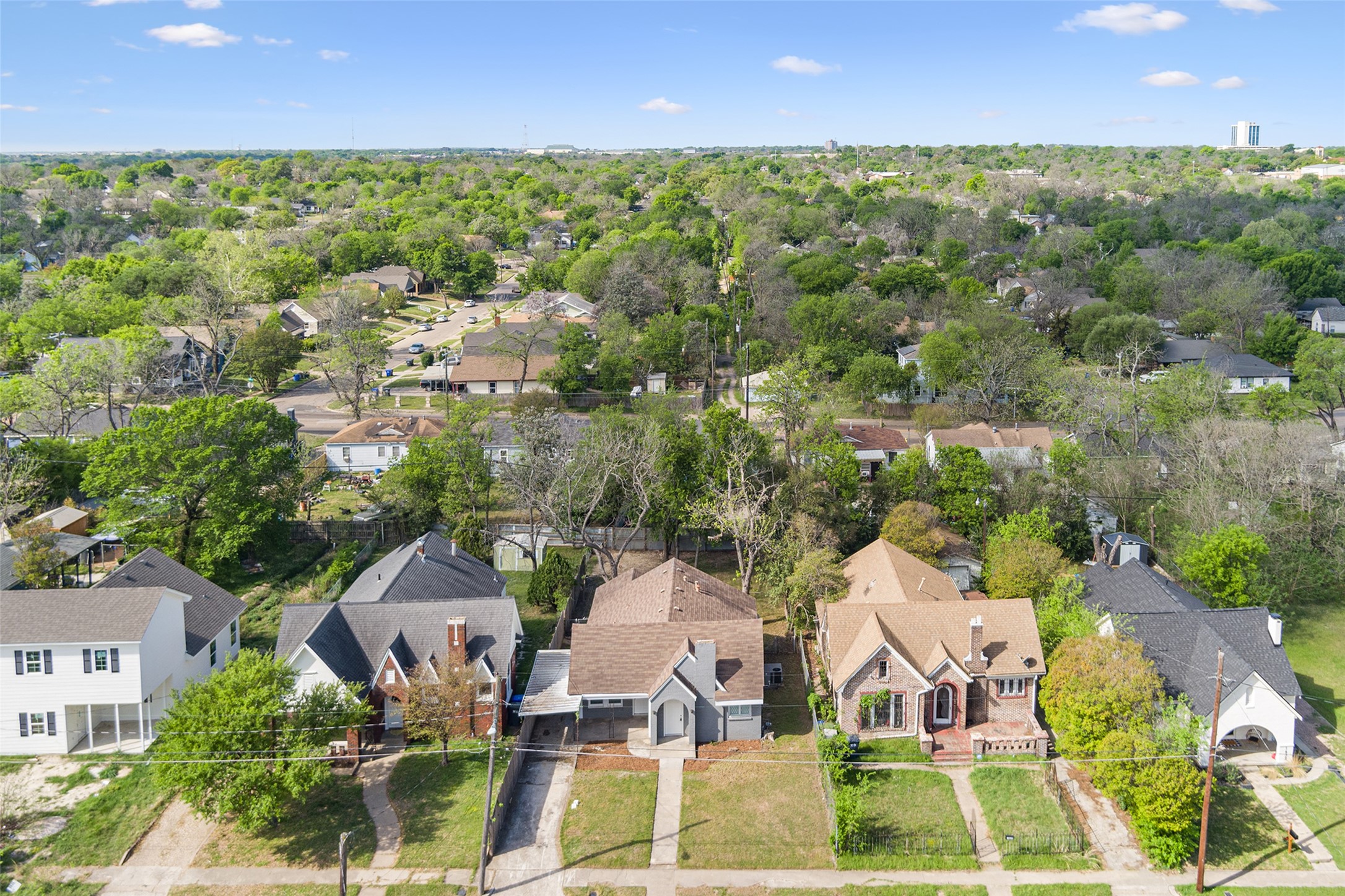 1624 N 17th Street Waco TX 76707