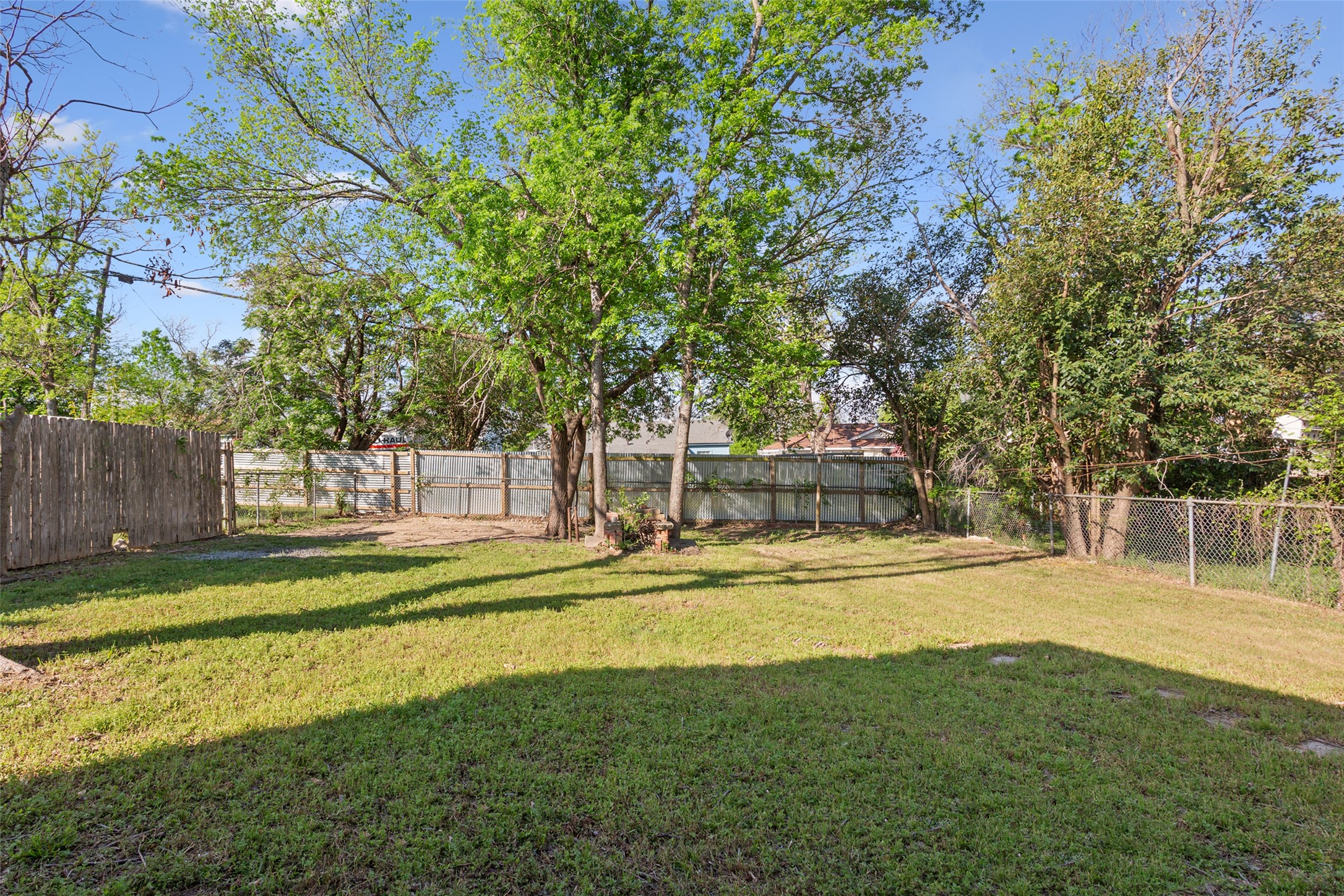 1624 N 17th Street Waco TX 76707