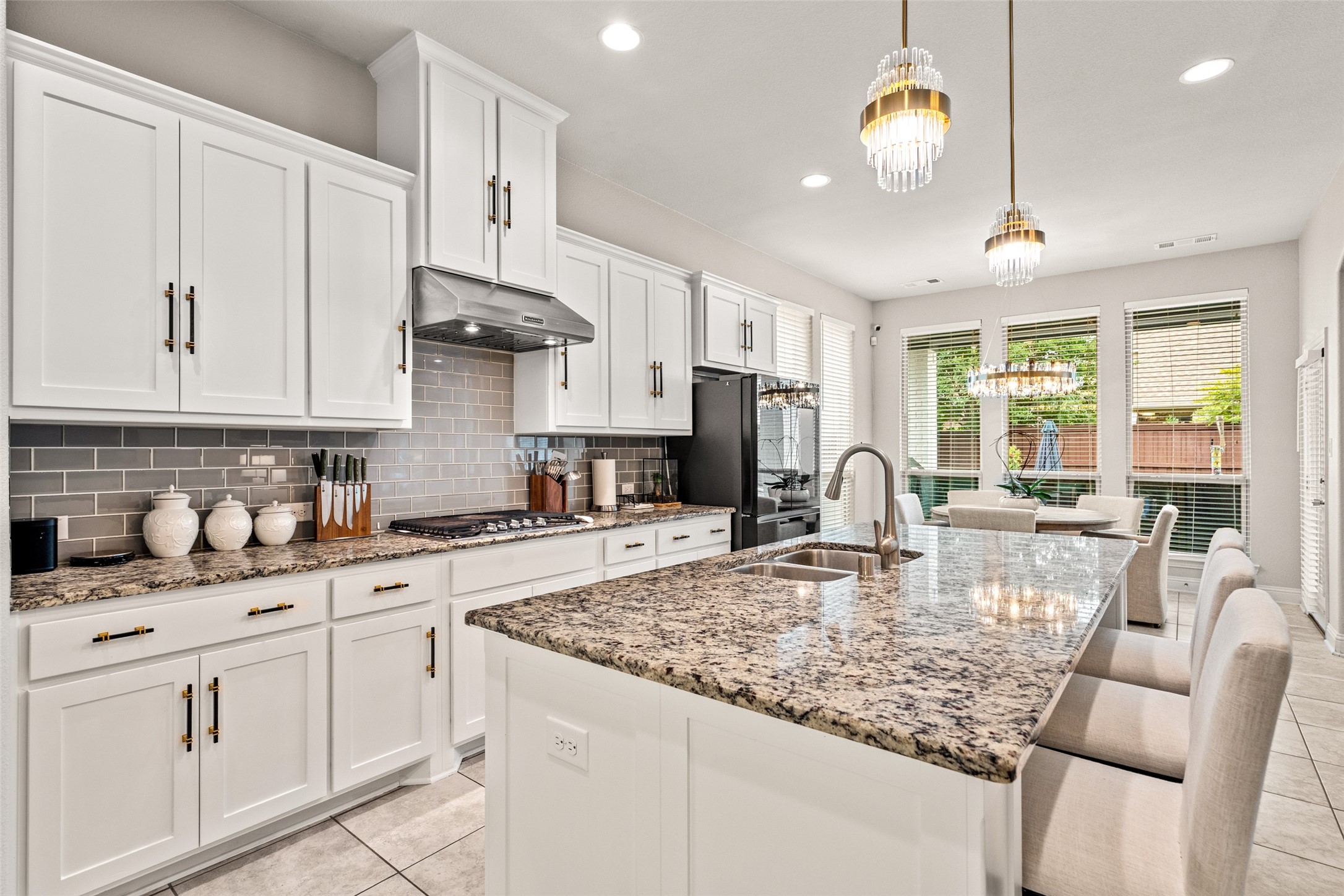 3017 Little The Colony TX 75056