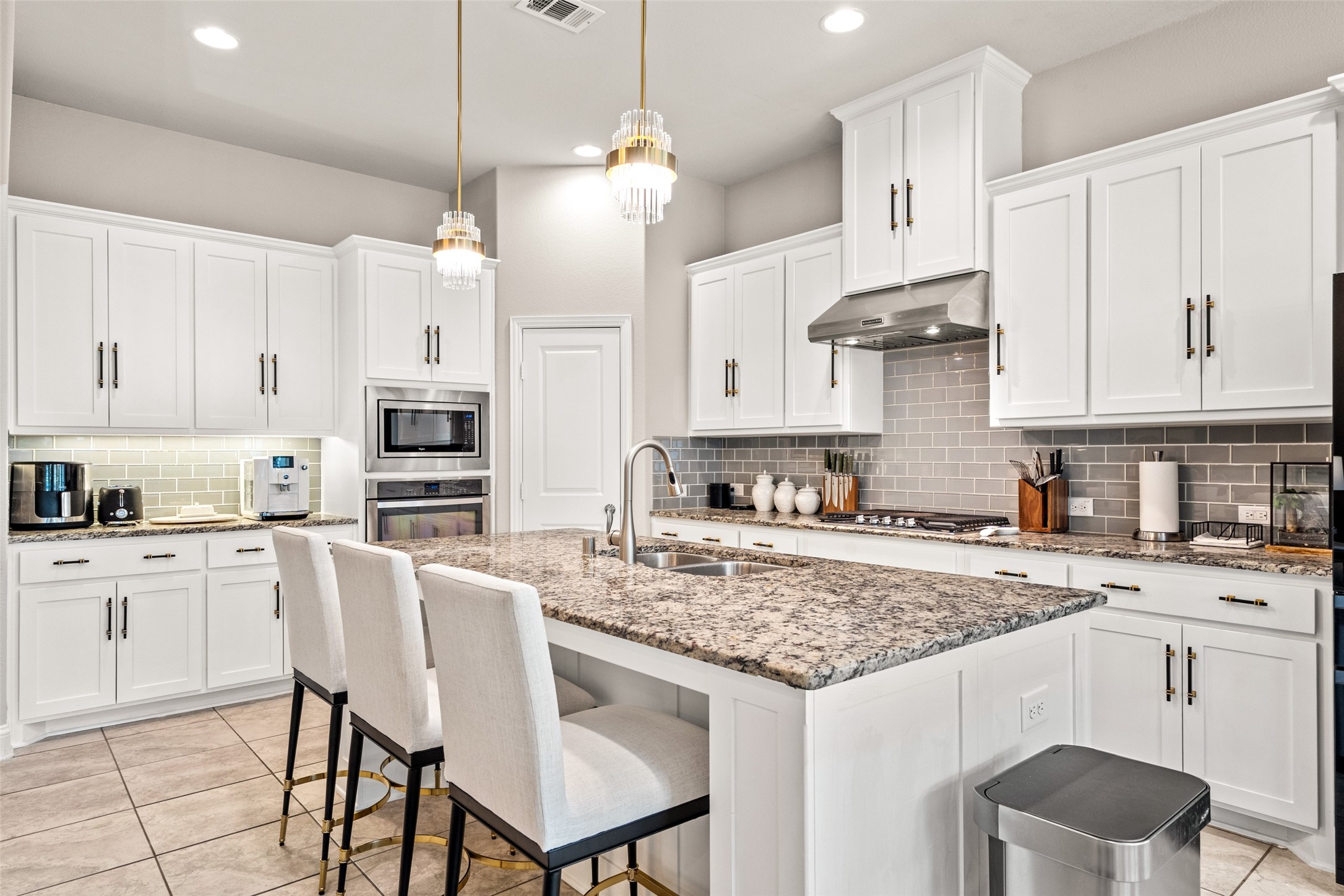 3017 Little The Colony TX 75056