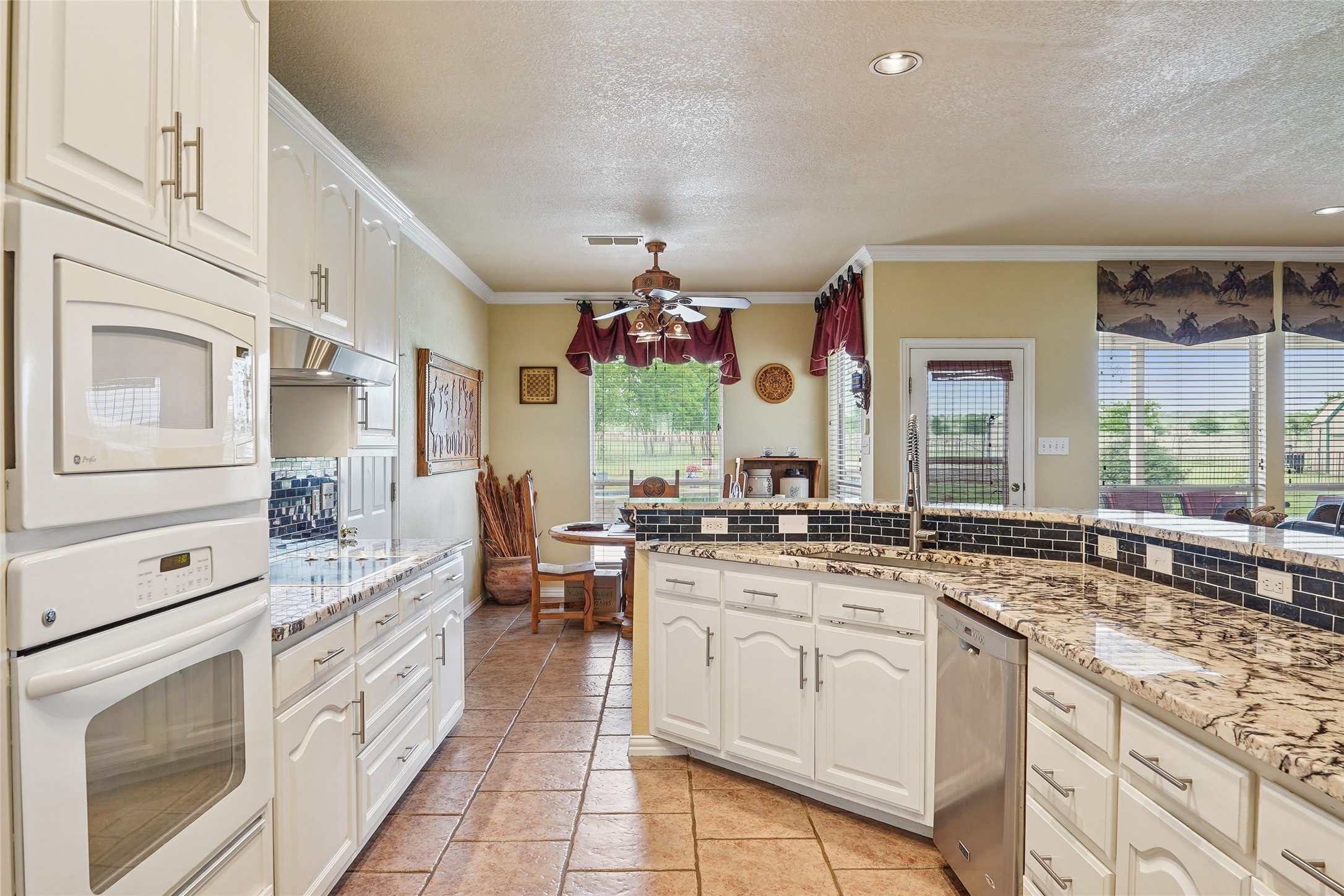 1596 Ranch House Road Willow Park TX 76087