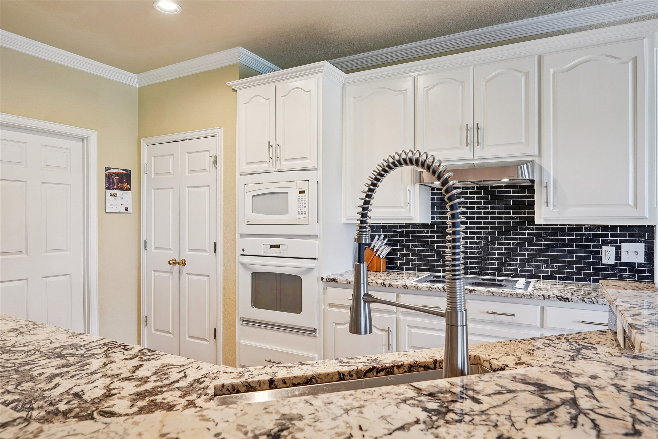 1596 Ranch House Road Willow Park TX 76087