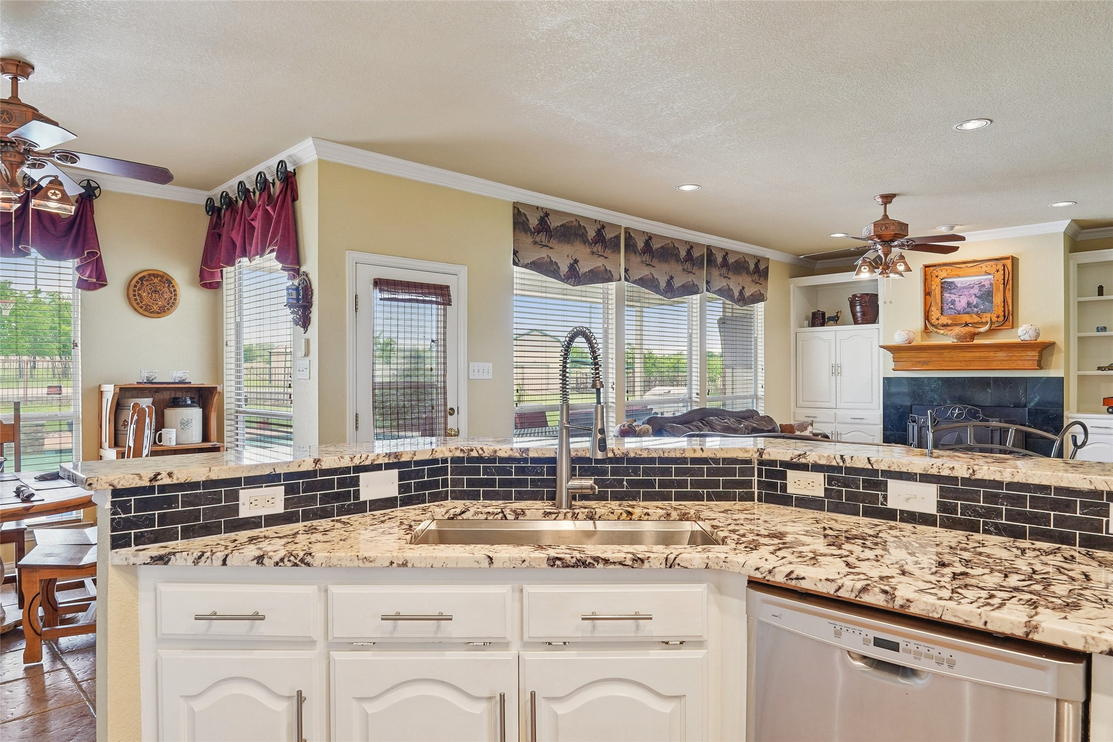 1596 Ranch House Road Willow Park TX 76087