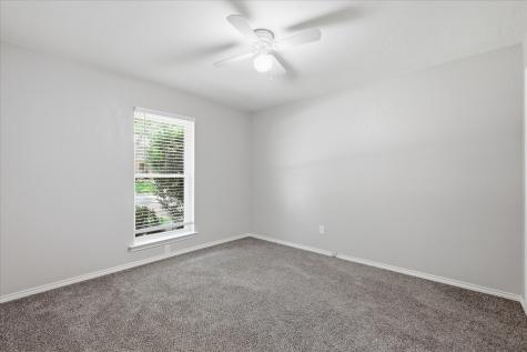 2008 Iron Horse Court Arlington TX 76017