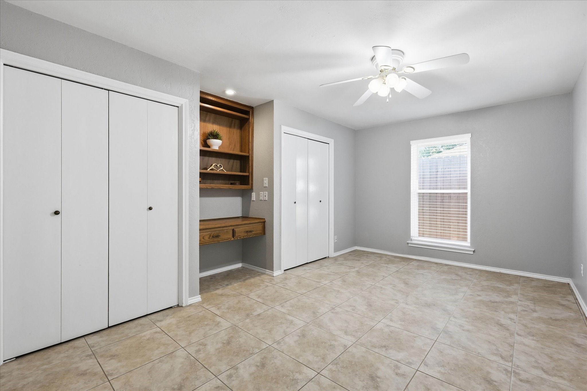 2008 Iron Horse Court Arlington TX 76017