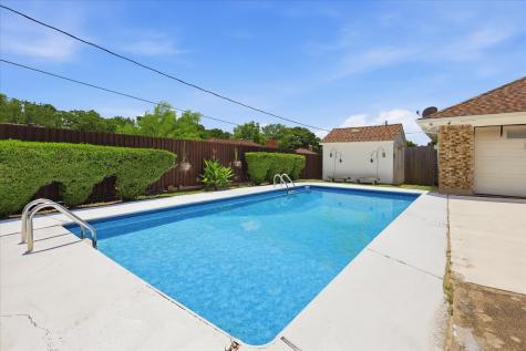 2008 Iron Horse Court Arlington TX 76017