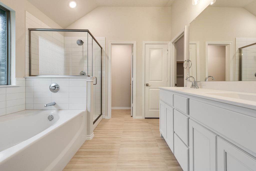 257 Coronado Court Granbury TX 76048