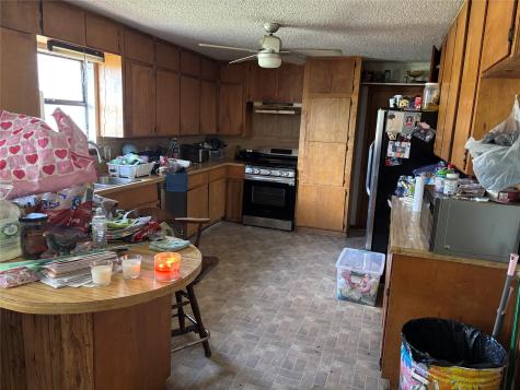 2516 Fm 1553 Bonham TX 75418