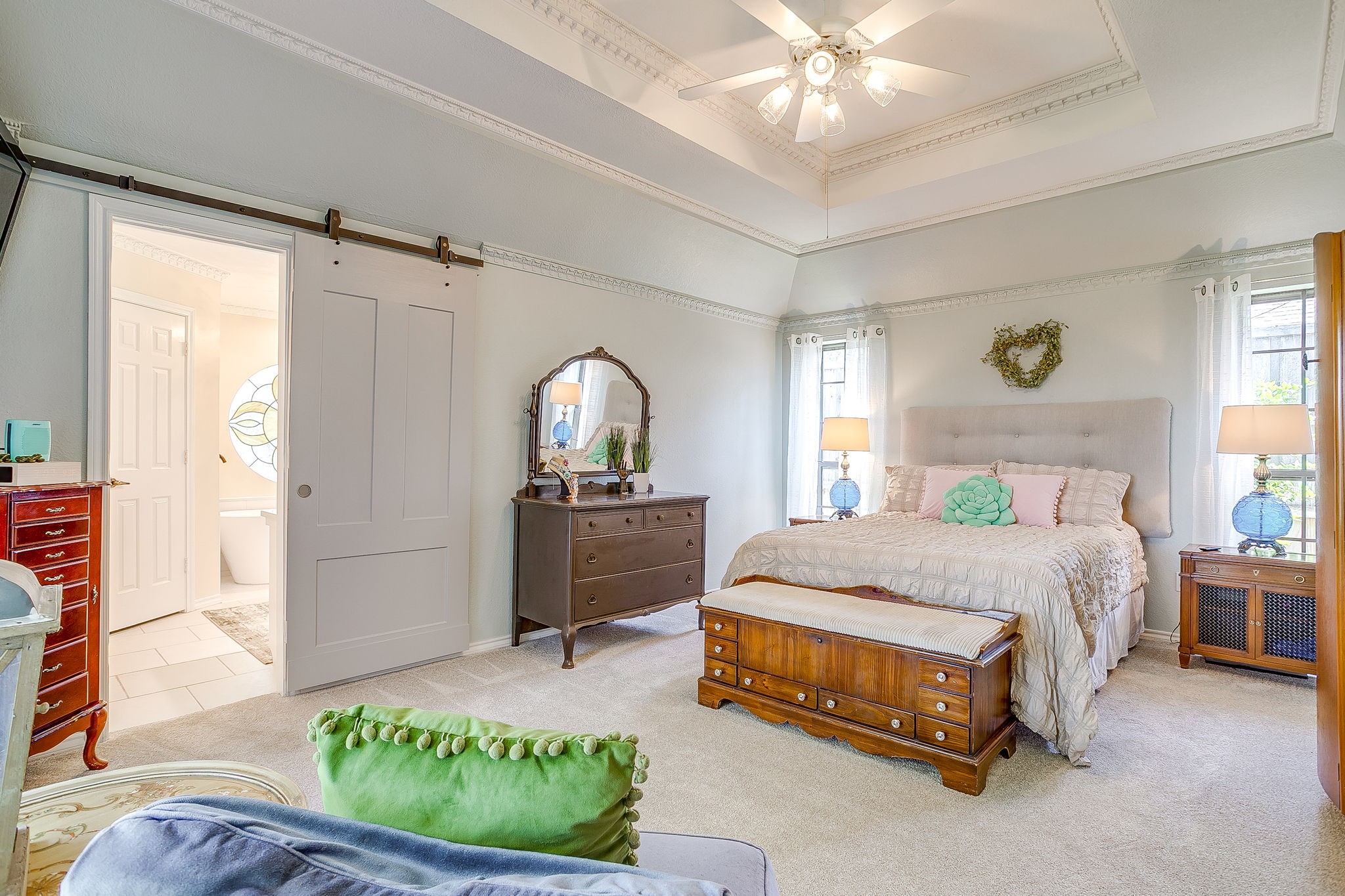 3704 Edgefield Lane Bedford TX 76021